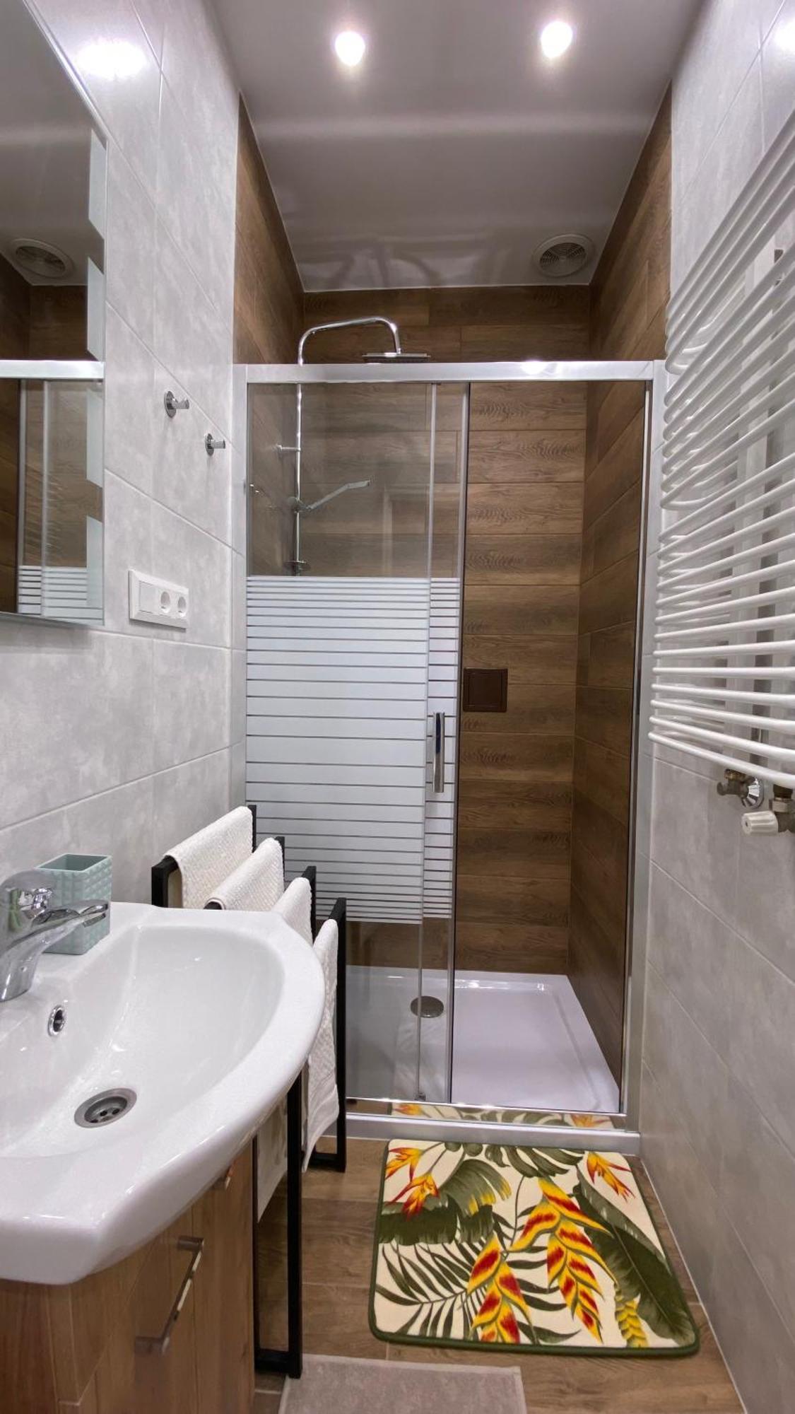 Lublinbnb - Exclusive Family Apartment ------ In The Heart Of Lublin -------------------------------- Bedroom & Living Room & Kitchen Εξωτερικό φωτογραφία