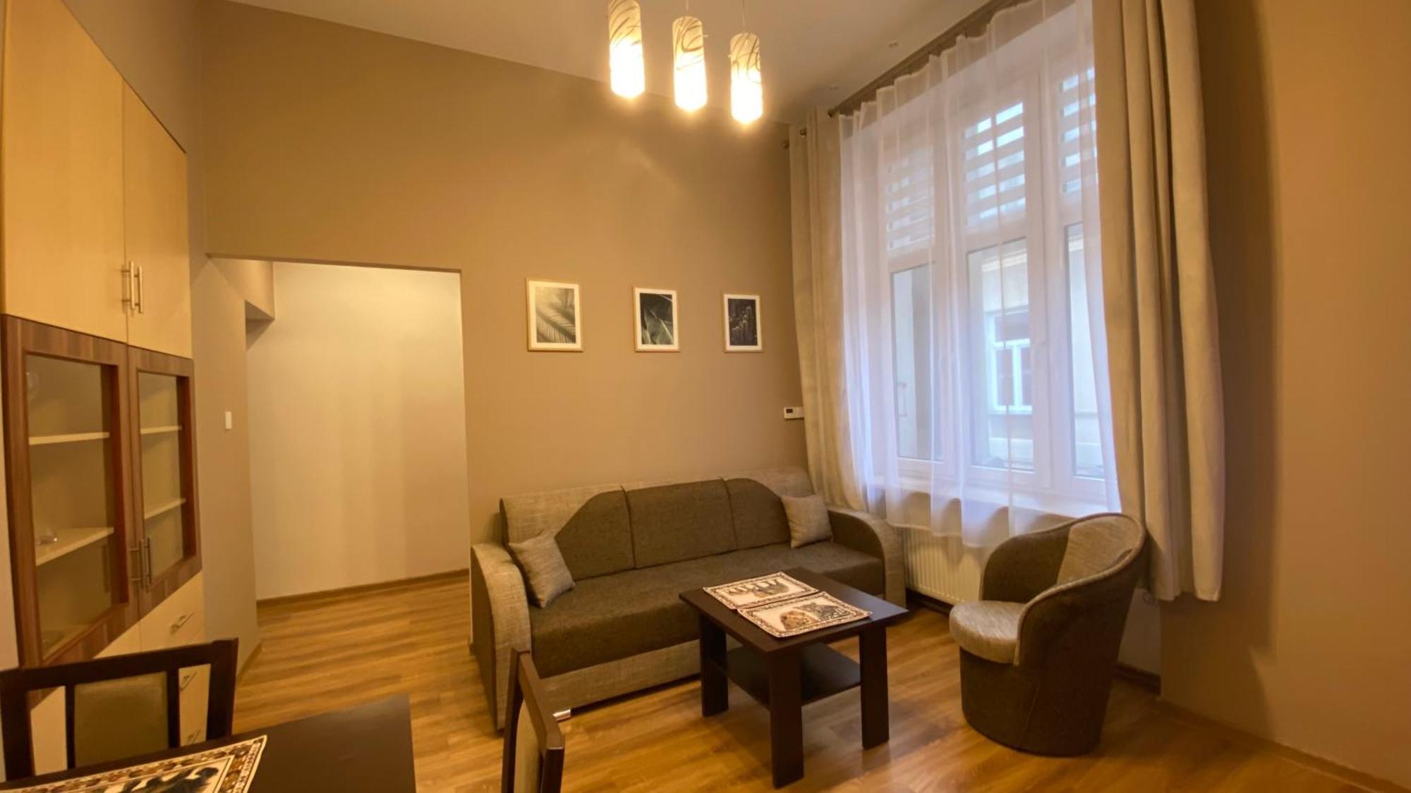 Lublinbnb - Exclusive Family Apartment ------ In The Heart Of Lublin -------------------------------- Bedroom & Living Room & Kitchen Εξωτερικό φωτογραφία